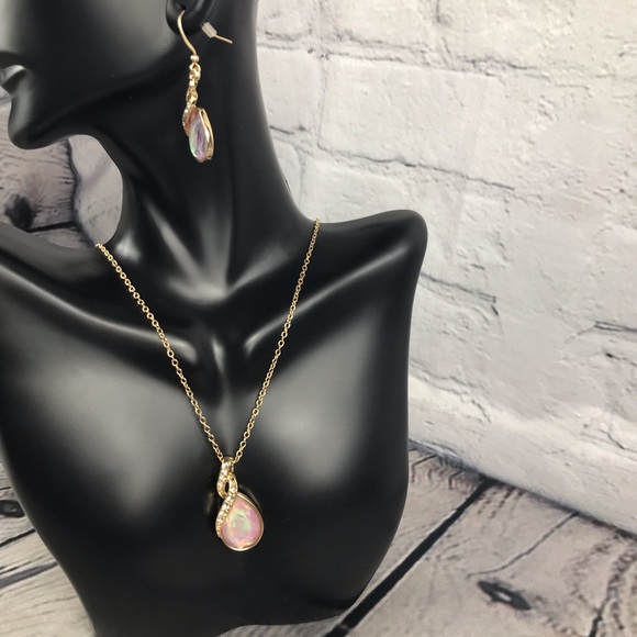 LADIES JEWELRY - Picture 3 of 8